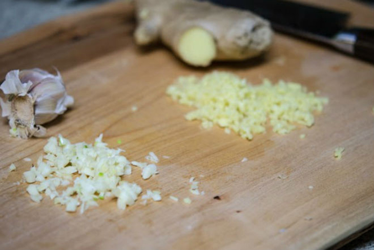 Cách làm chân gà hấp tàu xì - Đảm bảo chuẩn ẩm thực Trung Hoa