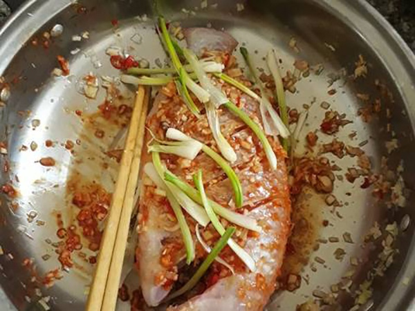 Cách làm cá diêu hồng hấp Hồng Kông 2