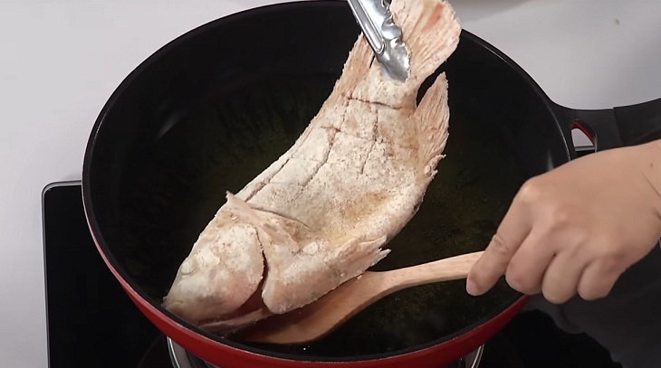 Cá diêu hồng sốt chanh dây chua thanh ăn dễ vào