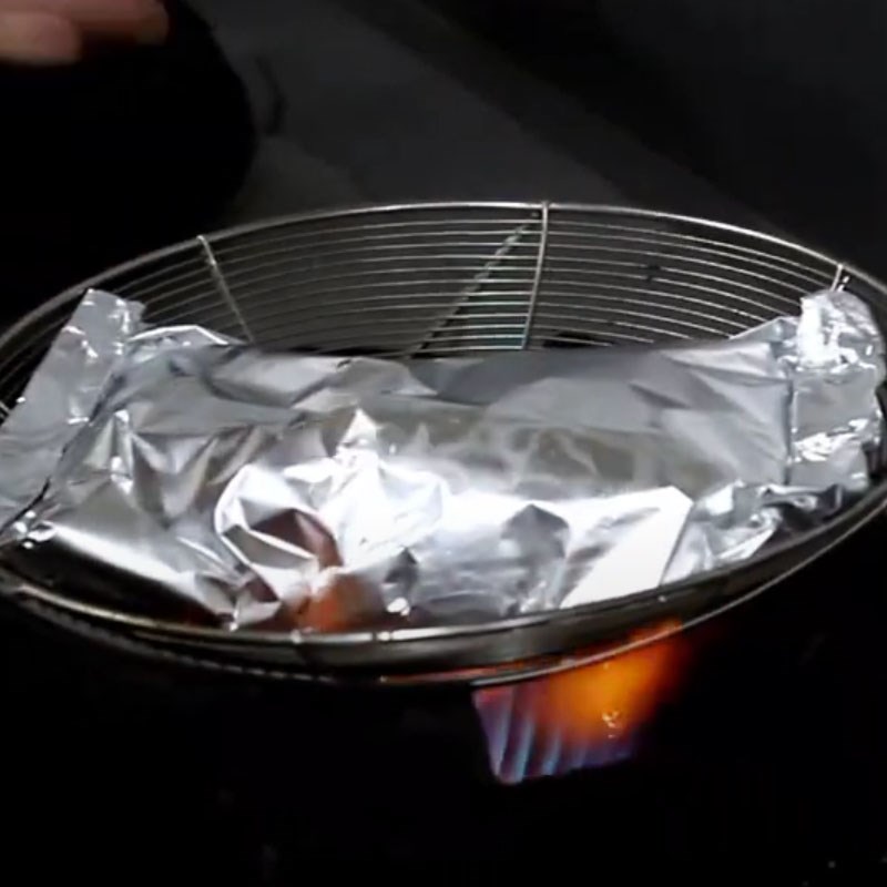 Cách làm 8 .  thịt bò nướng giấy bạc