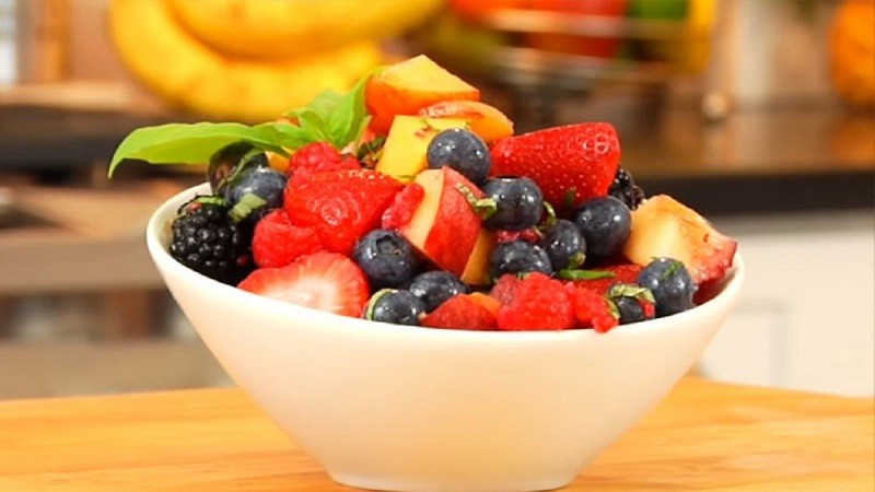 How to make fruit salad 16