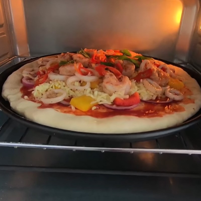 cách làm pizza hải sản 7
