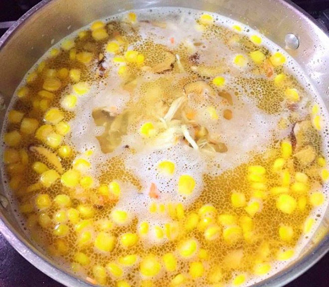 cách nấu súp hải sản trứng cút 5