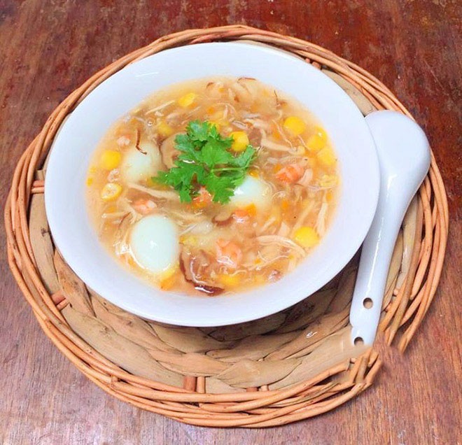 cách nấu súp hải sản trứng cút 7