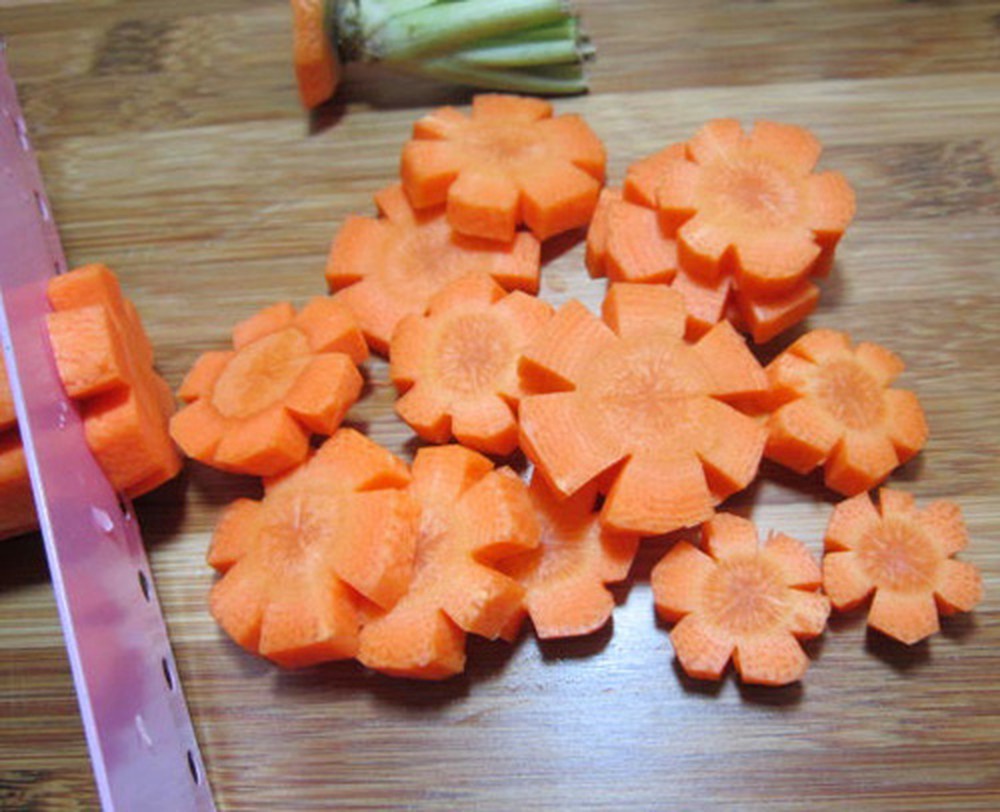 cách làm mứt cà rốt khô 1