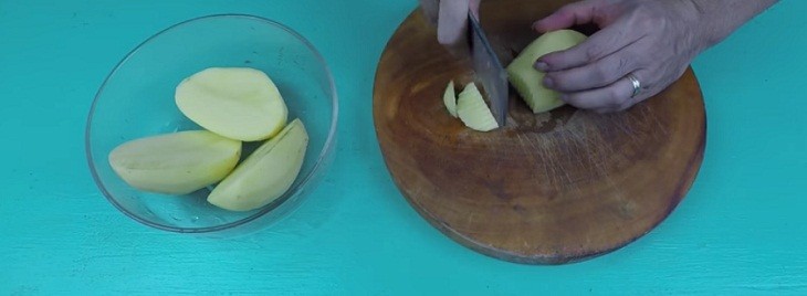 cách làm mứt khoai tây dùng nước vôi trong 1