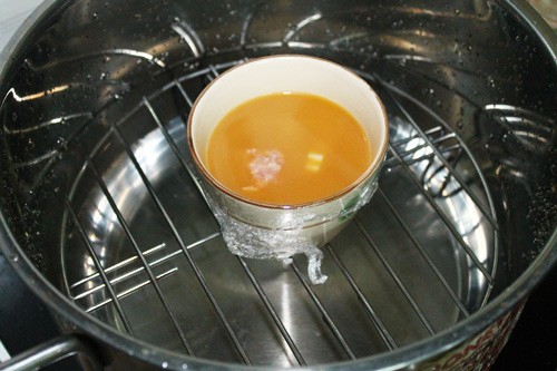 Cách làm trứng hấp nước tương 4