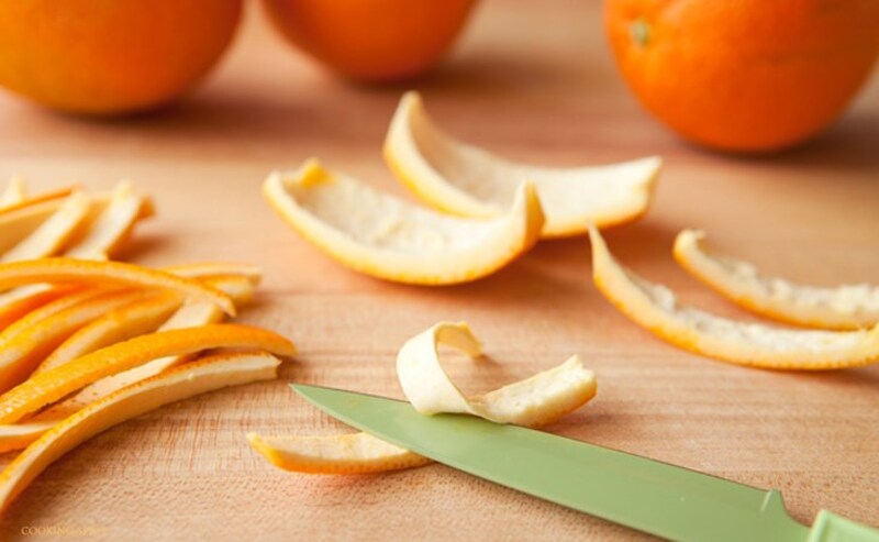         Cách đuổi ruồi bằng vỏ cam