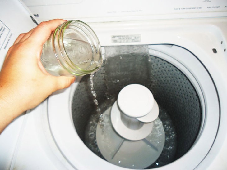 cách vệ sinh máy giặt 2