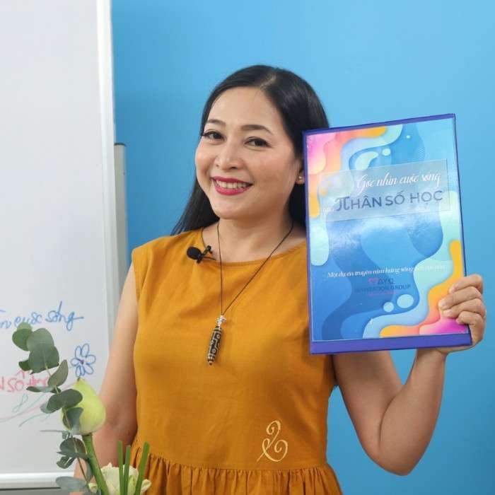 Thần số học Quỳnh Hương - Người tiên phong Thần số học Việt Nam