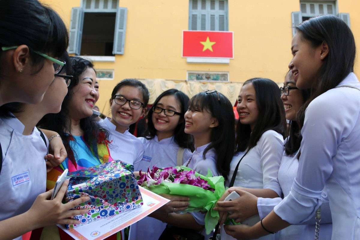 Hình ảnh Nhà giáo Việt Nam 20-11 đẹp ý nghĩa nhất
