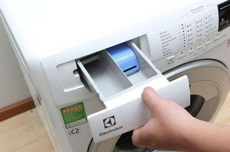 cách vệ sinh máy giặt 8