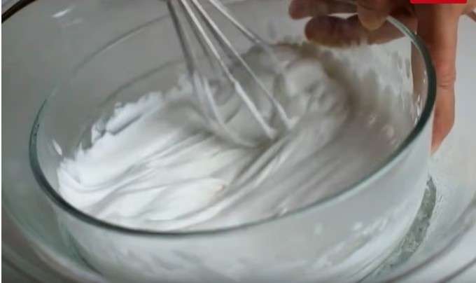 Cách làm kem từ sữa tươi 4